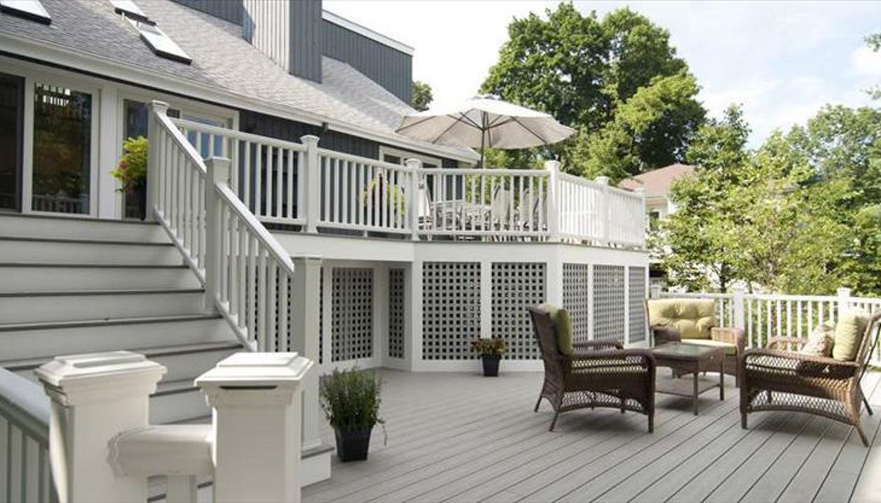 Trex Transcend Gravel Path W/ Transcend Rail - Briarcliff Manor, NY