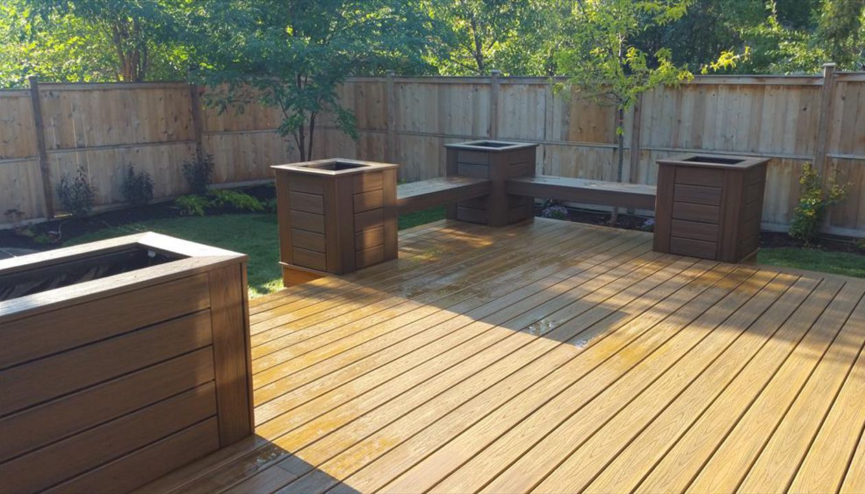Trex Transcend Havana Gold Spiced Rum Brown Composite Decking Ottawa, Manotick, Carleton Place, Ontario
