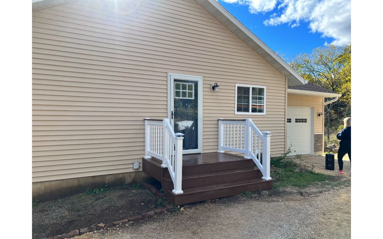 Nelson front deck