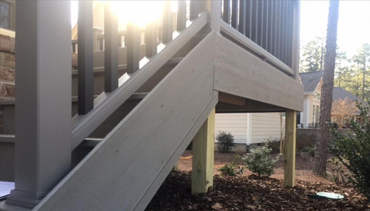 Trex Transcend fascia board is installed properly and resists moving and decay