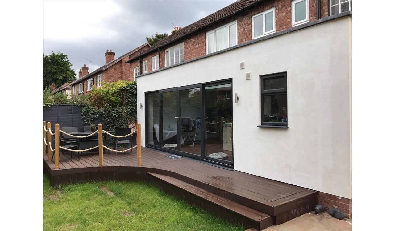 Small but effective decking area we completed in Didsbury. Trex Transcend Vintage Lantern