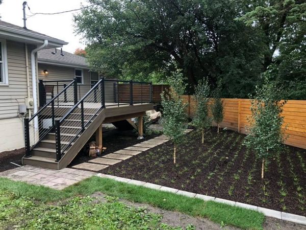 Trex Enhance Coastal Bluff Composite Decking with Cable Railing