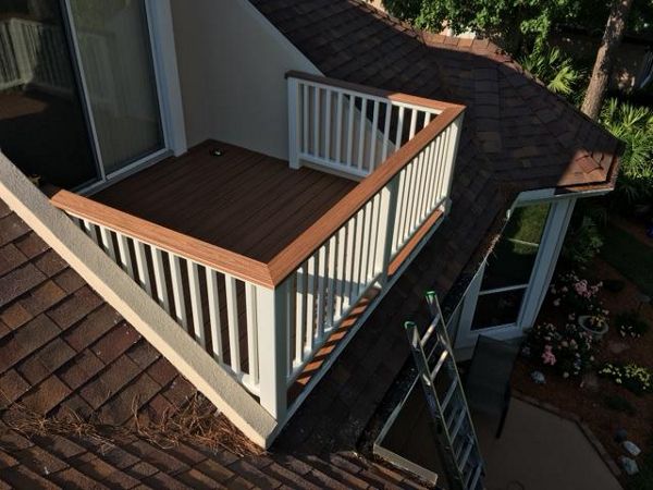 Trex Tiki Torch Balcony in Jacksonville, FL