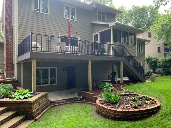 Trex Enhance Composite Decking Rocky Harbor Project, New Brighton, MN