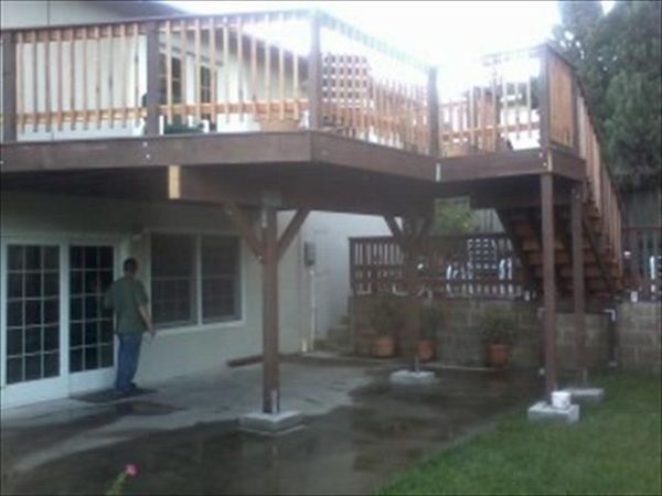 new upper level w/ wood rail and trex cap