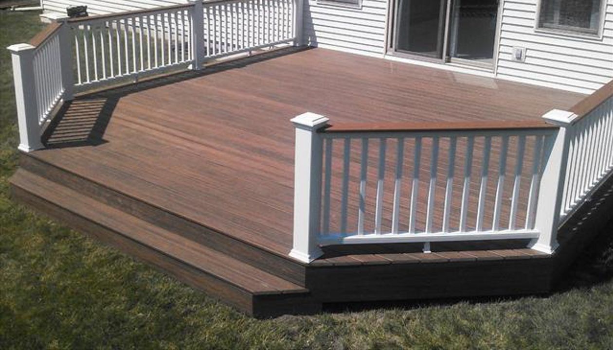 Trex Transcend decking and railing
