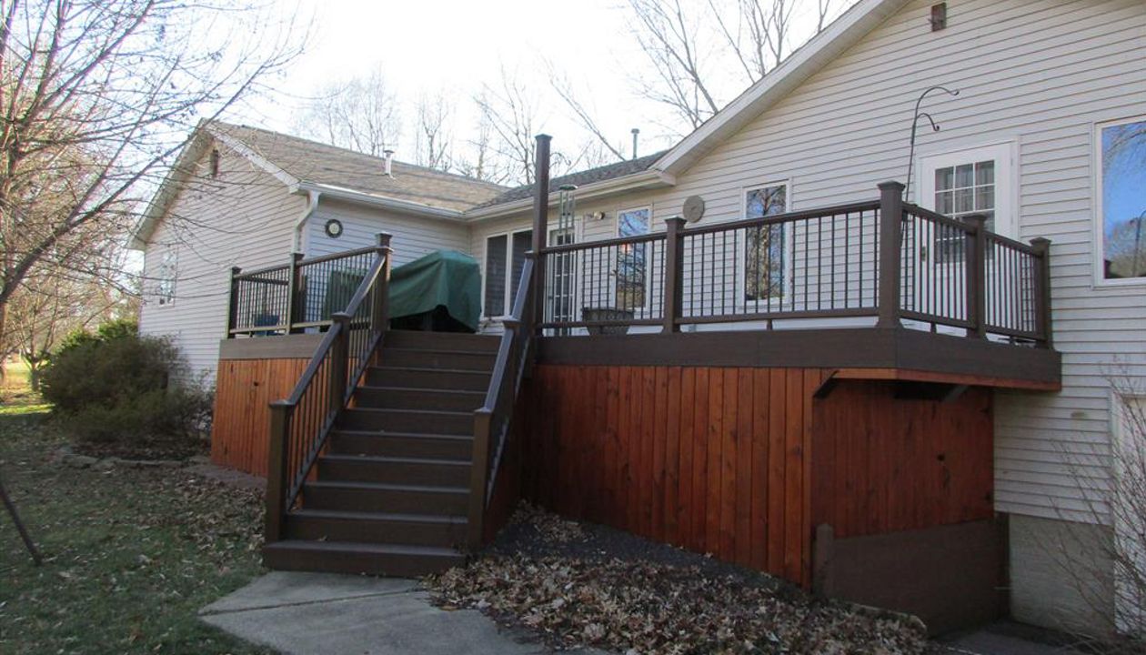 Transcend Lava Rock Decking