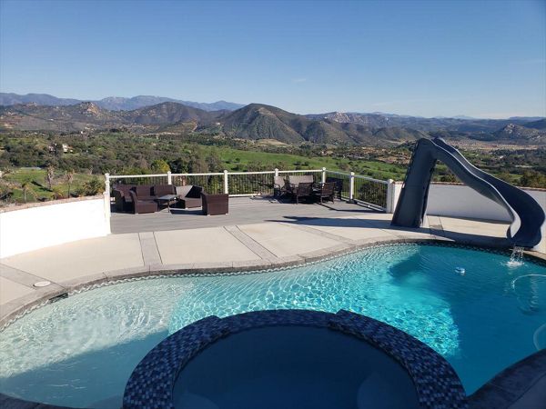 Trex decking and handrail