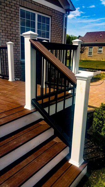 Trex Transcend Classic White and Charcoal Black railing