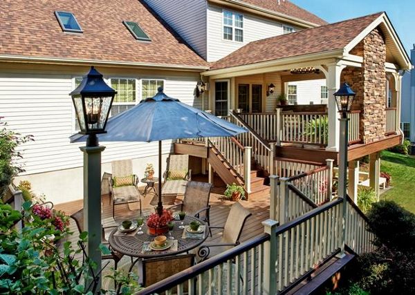 Trex Transcend Spiced Rum Deck with Roof and Fireplace