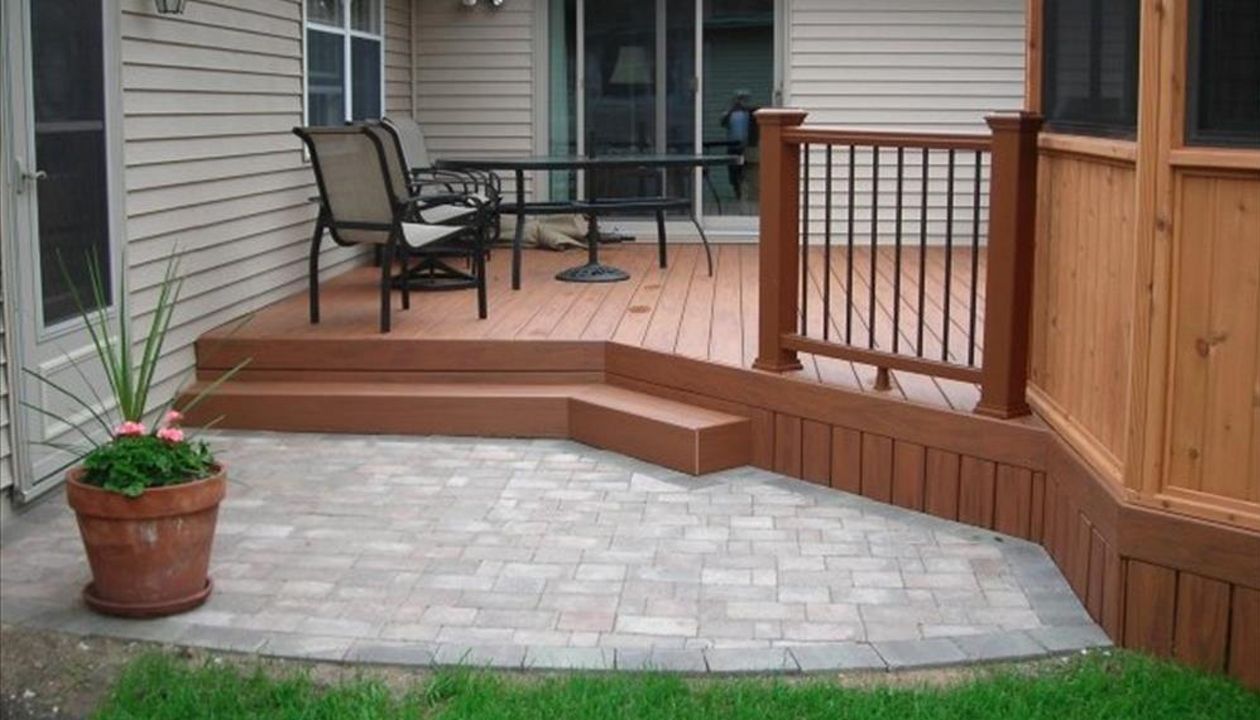 Trex Transcend Tree House Railing