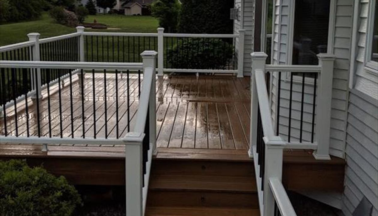 Trex Transcend Classic White Railing