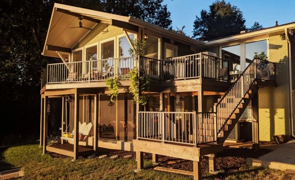 Multi-level Trex deck with screened-in patio below on a lake house in Old Hickory, TN