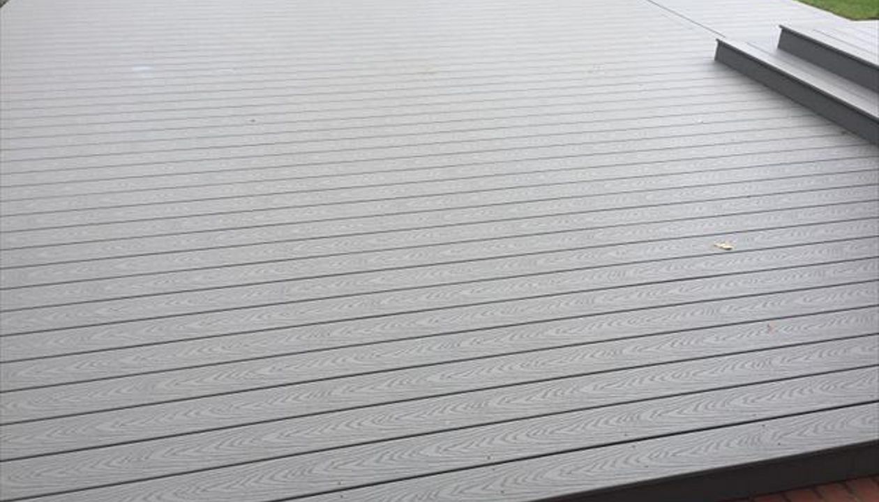 Trex Select Pebble Grey Deck