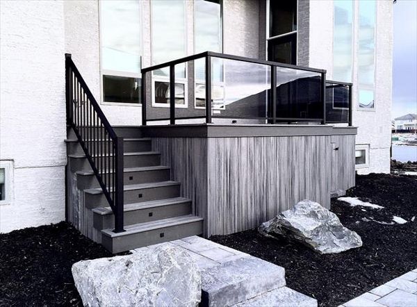 Trex Transcends Tropical Island Mist Winnipeg