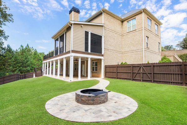 Custom Spiced Rum porch/deck