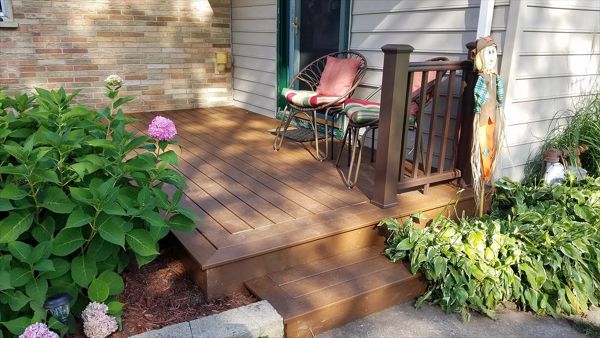Picture frame border on deck and stairs allows us to hide any cut ends.  The use of hidden fasteners and Trex Fascia completes a  clean installation.