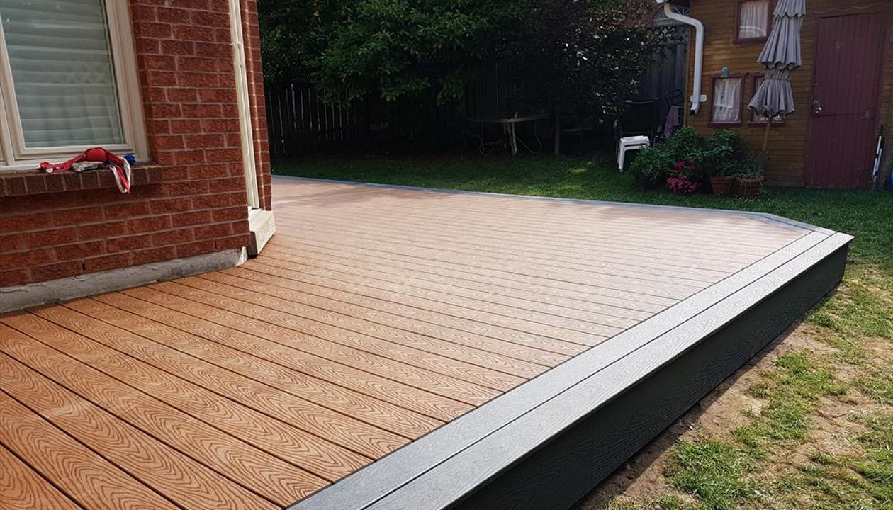 Trex Select - Saddle &amp;amp; Pebble Grey 500 sq.ft.