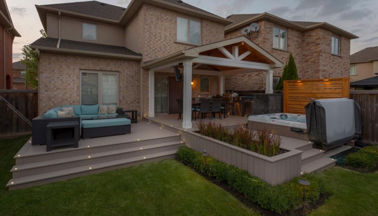 Trex Composite Deck Builder - Burlington, Oakville, Ontario