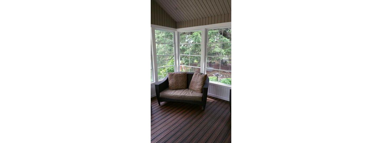 Trex Transcends Spiced Rum Porch flooring - Mankato, MN