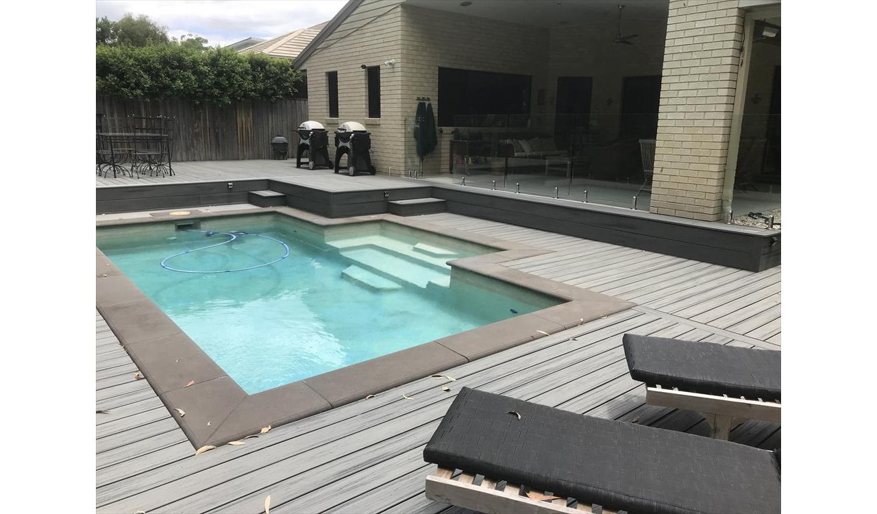 Kenmore pool deck
