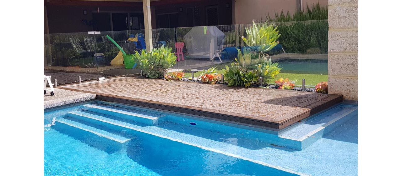 Trex Transcend - Pool Decking - Kingsley
