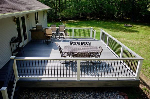 Custom deck builder in Northern MI.