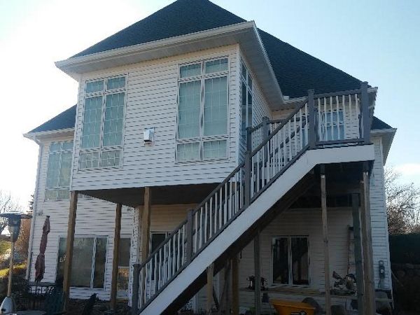 New 4 season porch with trex deck