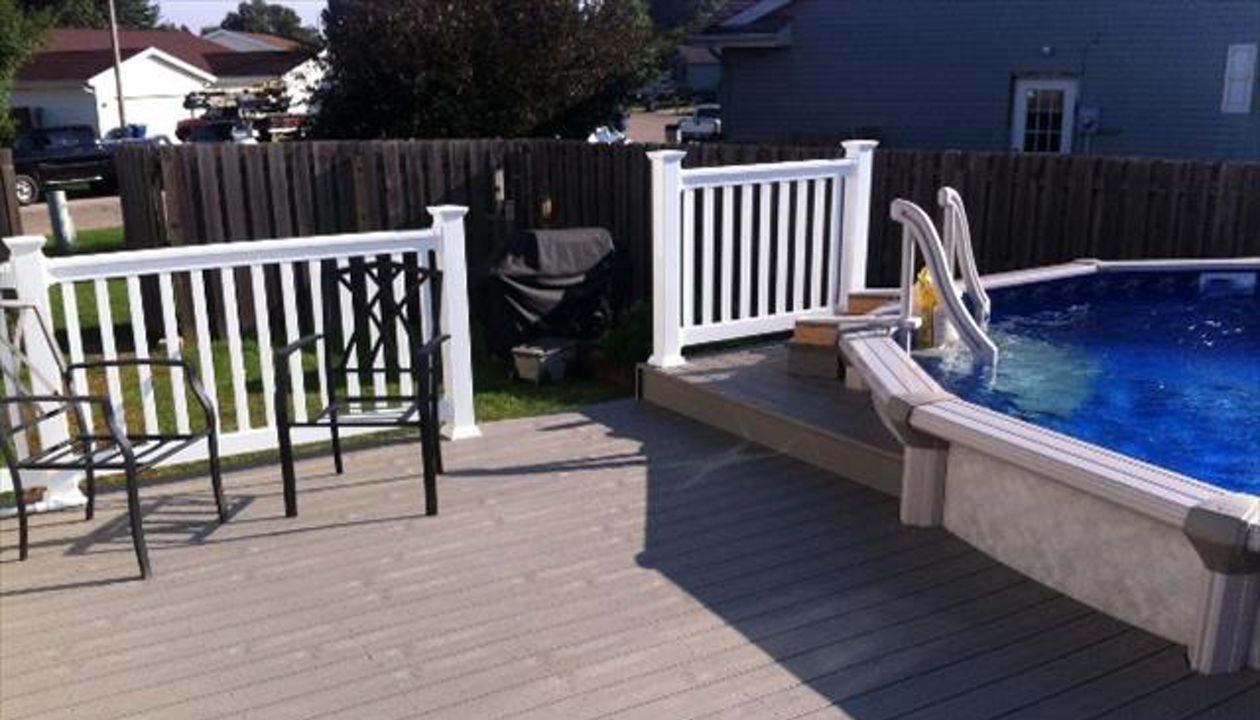 Trex Transcend Gravel Path Pool Deck