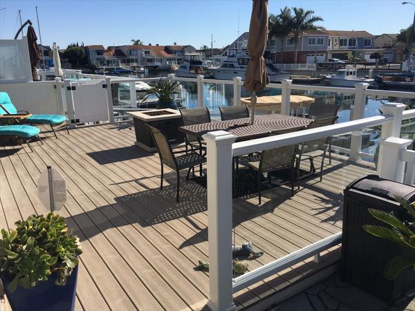 Beach Harbor oceanfront deck tropical Trex decking railing