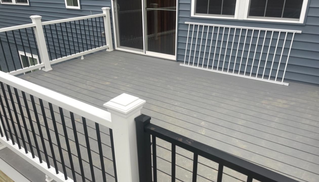 Trex Pebble Grey with Trex Rail and Gate - Central Virginia