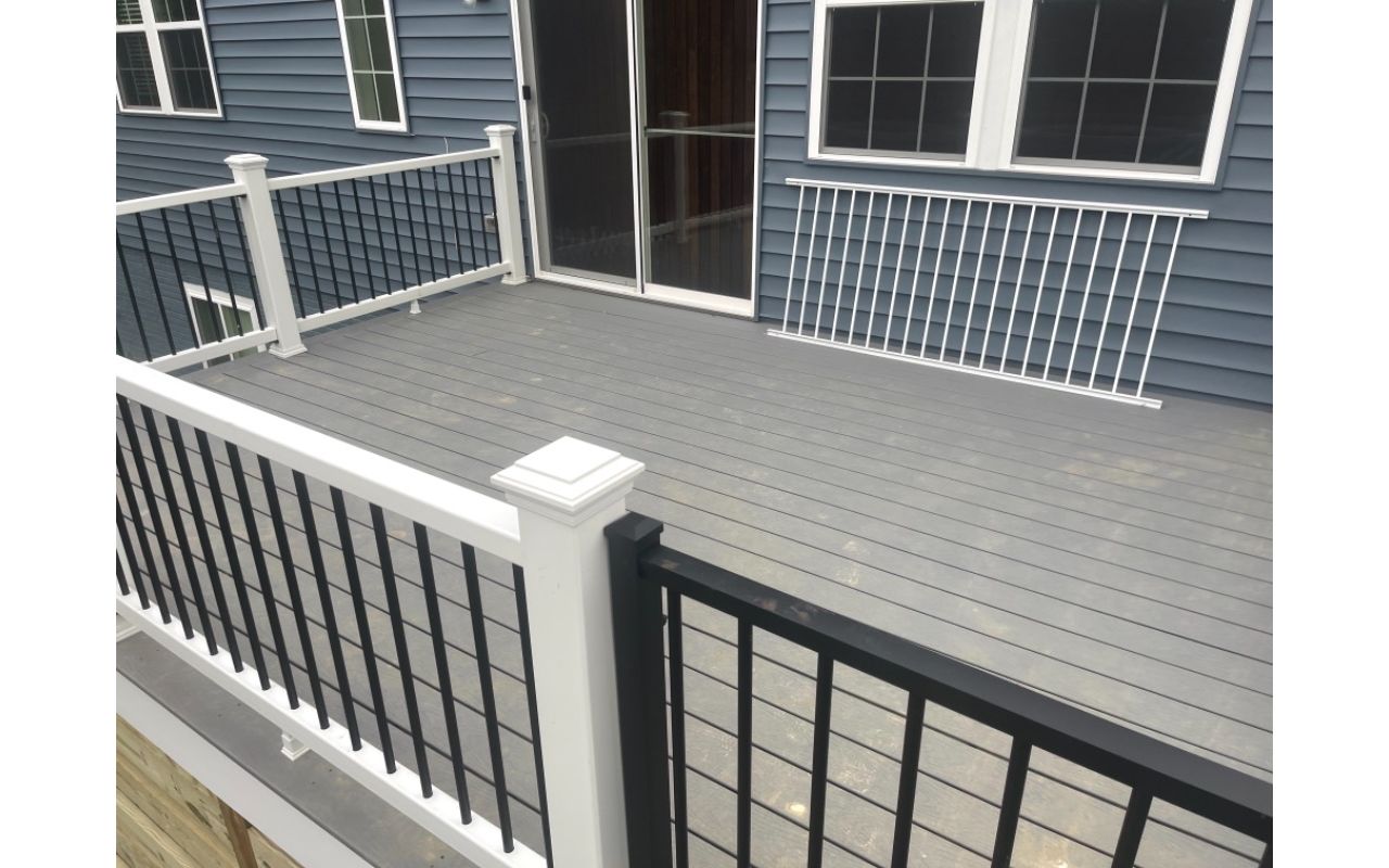 Trex Pebble Grey with Trex Rail and Gate - Central Virginia
