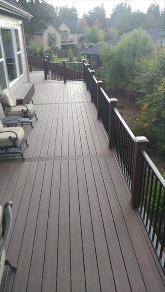 Trex Spiced Rum Deck with Trex Signature railing.