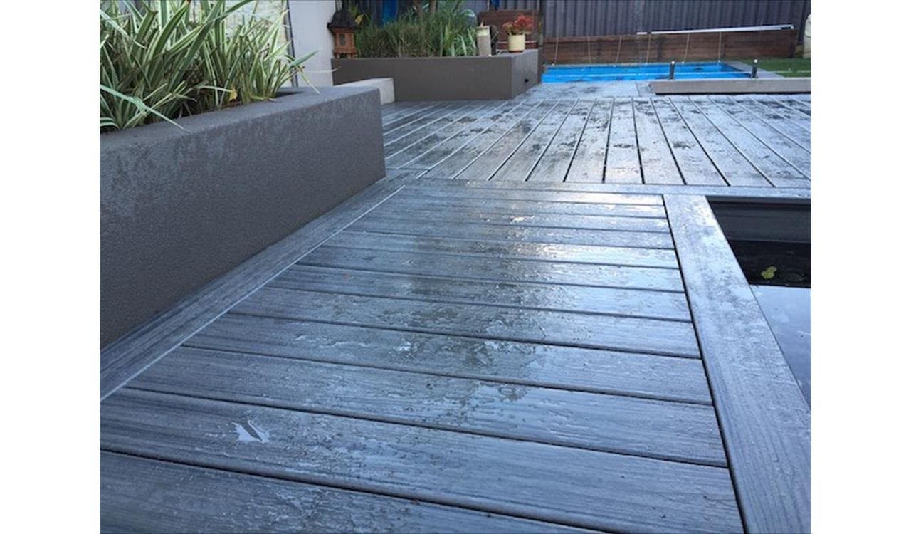 Island Mist Decking - Picture framed