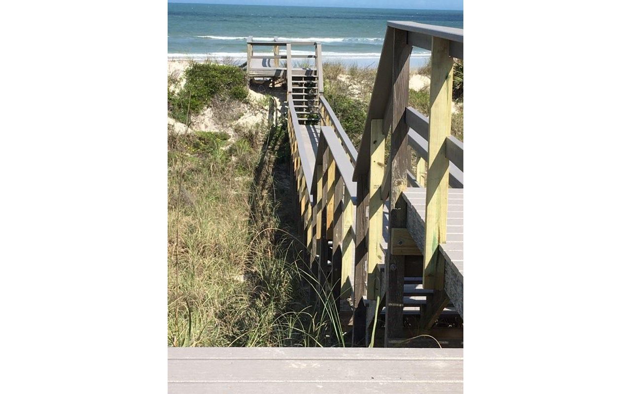 walkway to Crescent Beach