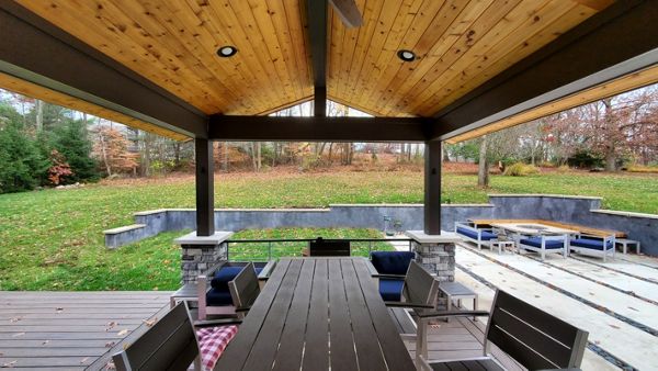 Trex Transcend Spiced Rum w/ Rod Rails