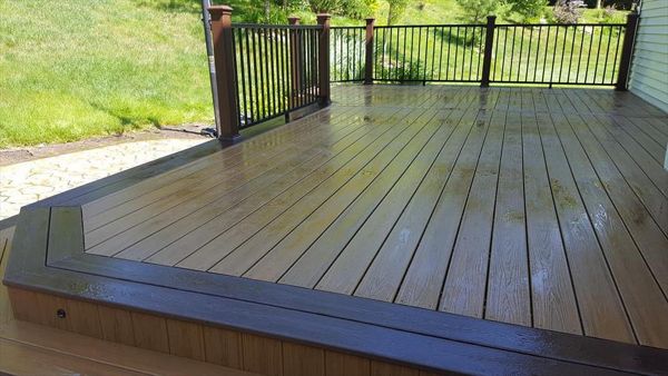 Trex Transcend Havana Gold and Vintage Lantern with Trex Signature Charcoal Black with Trex Outdoor Lighting in Hudson, OH