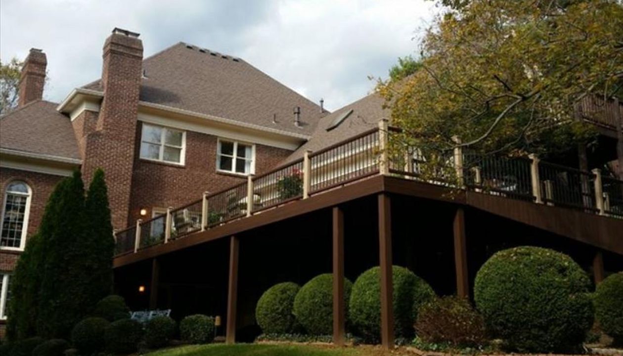 Trex Transcend decking, Trex Transcend railing - Louisville