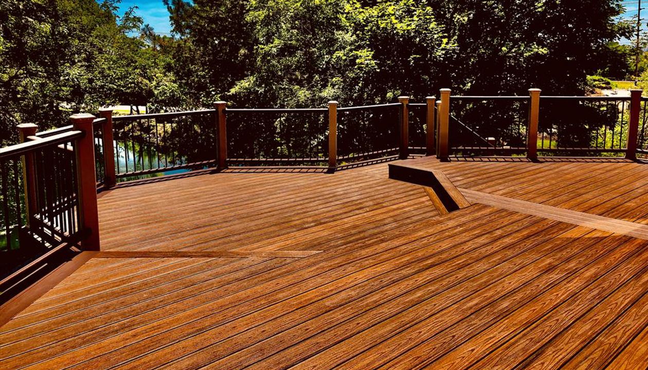 Trex Transcend Decking with Trex Transcend Railing