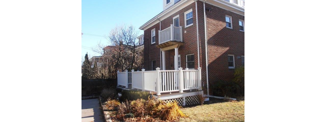 Transcend Deck & Railing with Romeo and Juliet Porch