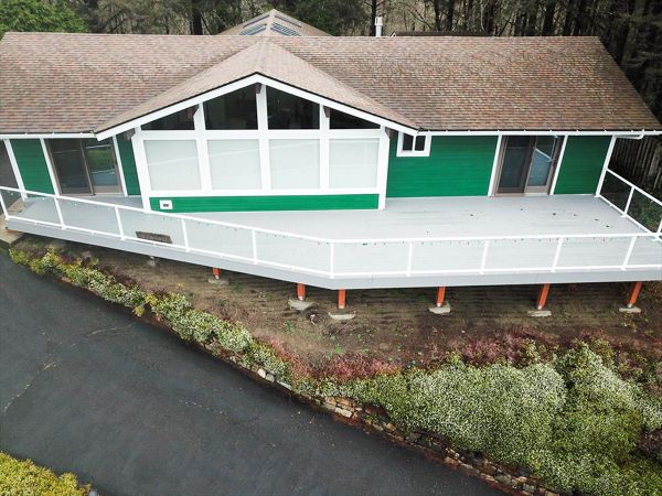 Astoria Trex Select Pebble Grey Deck