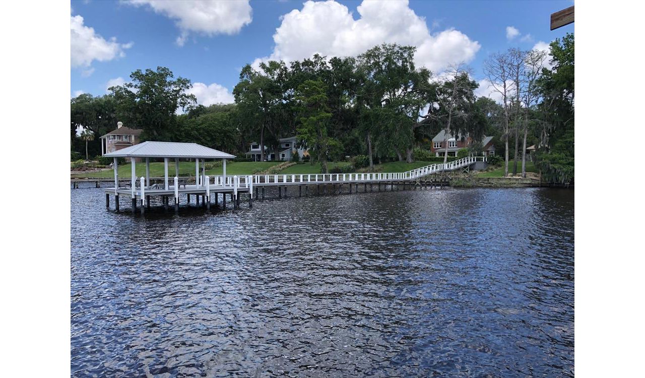Trex Select Pebble Grey Decking in Jacksonville, FL
