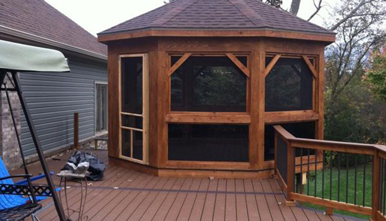 Trex select, with Gazebo