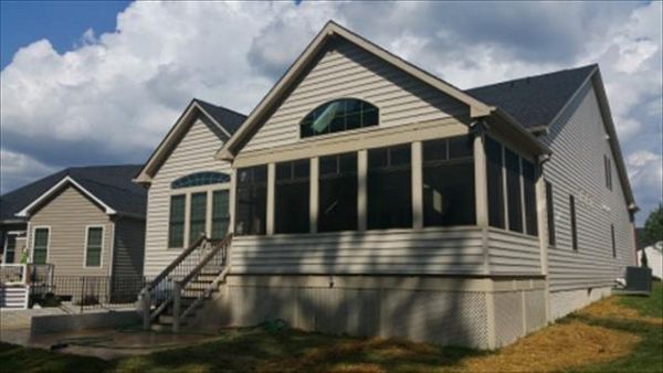 Trex Transcend Spiced Rum Decking and Porch