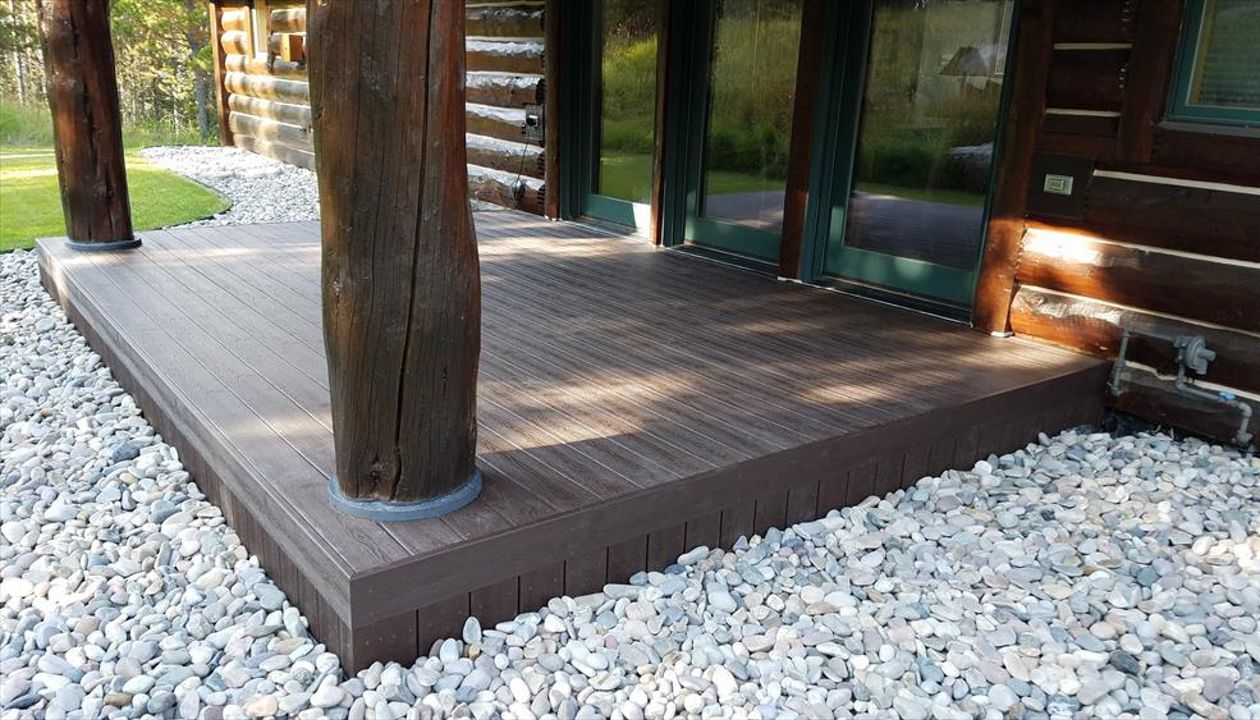 Trex Transcend Deck, Big Sky, MT. 12' x 16' backyard deck