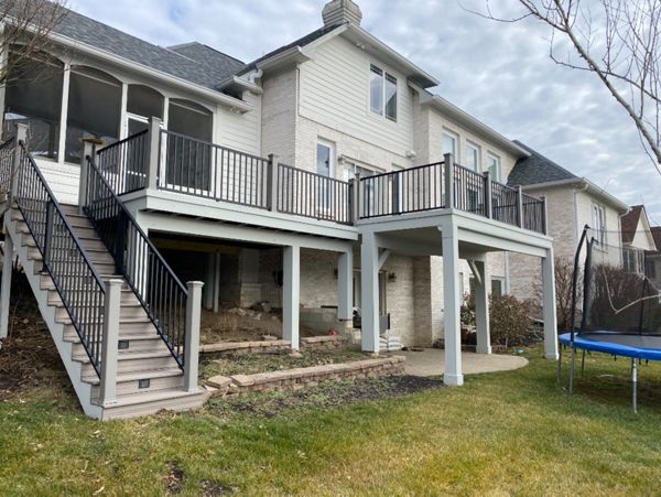 Trex Deck and Trex Signature Rail