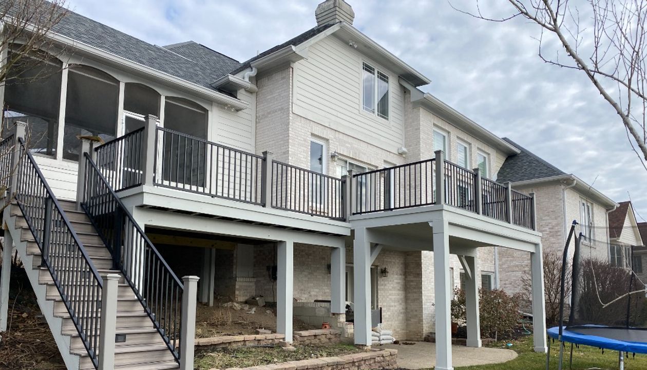 Trex Deck and Trex Signature Rail