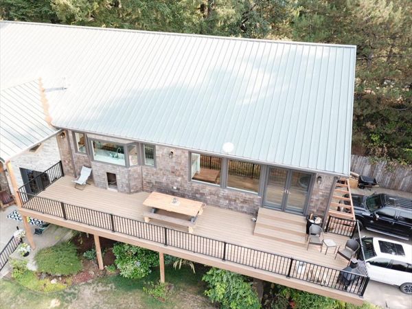 Dundee, OR Trex Deck