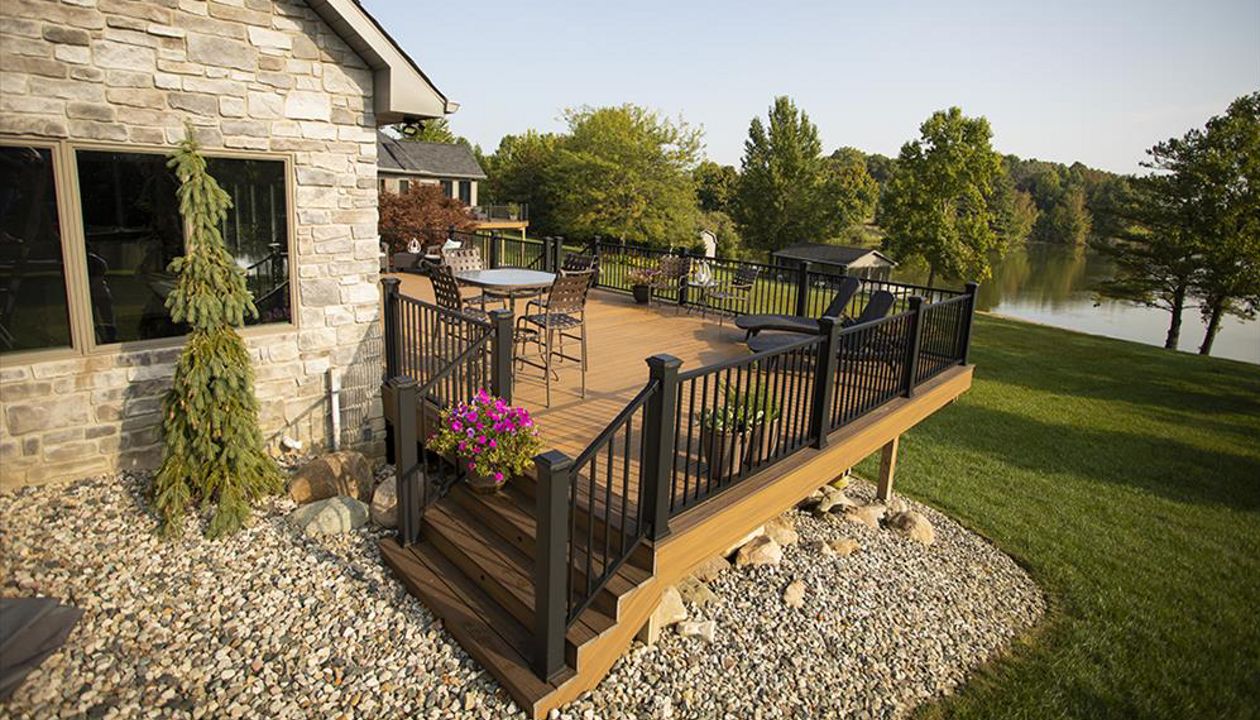 Havana Gold decking, Black Signature handrail, leading to access to a indoor pool.