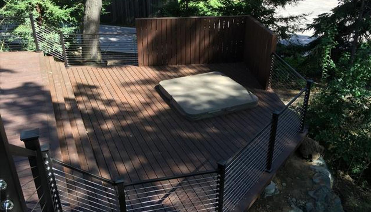 Trex Transcend Havana Gold Deck, 25 year fade/stain warranty